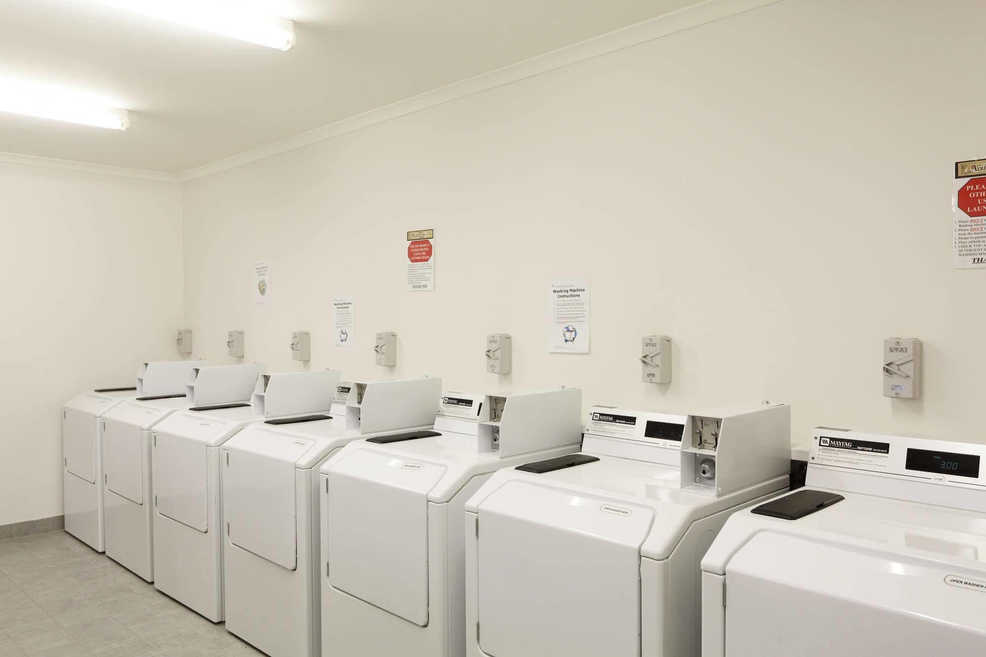 سيدني Macquarie University Village المظهر الخارجي الصورة
